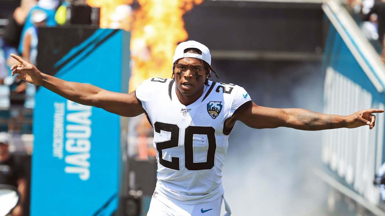 Jacksonville Jaguars cornerback Jalen Ramsey lines up before the snap