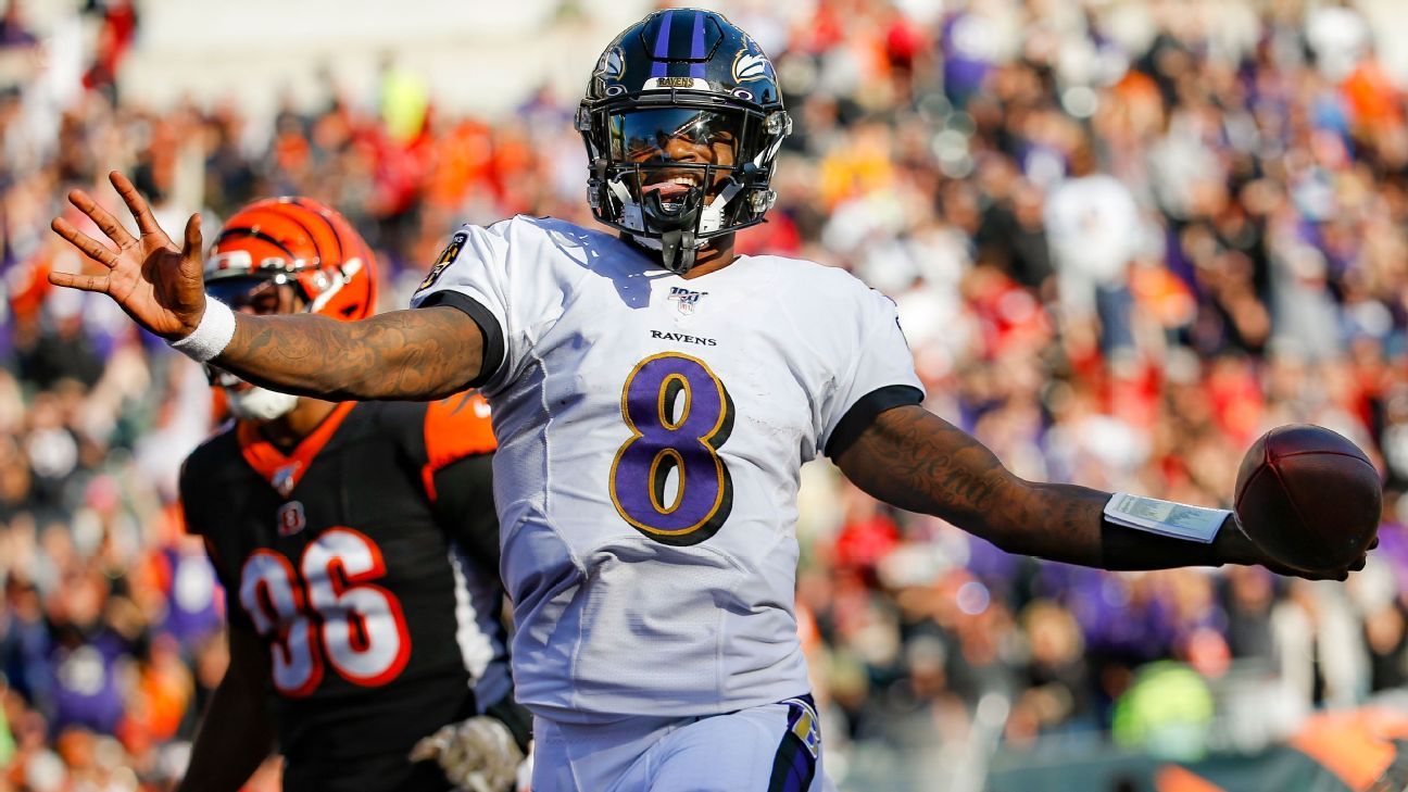 FantasyPros on X: Lamar Jackson leads the NFL in passer rating