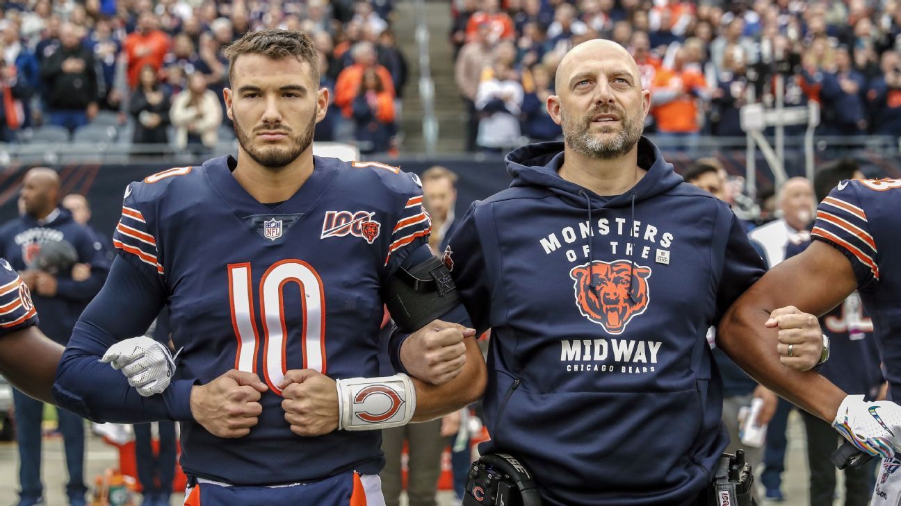 Chicago Bears quarterback Mitchell Trubisky dealing with a