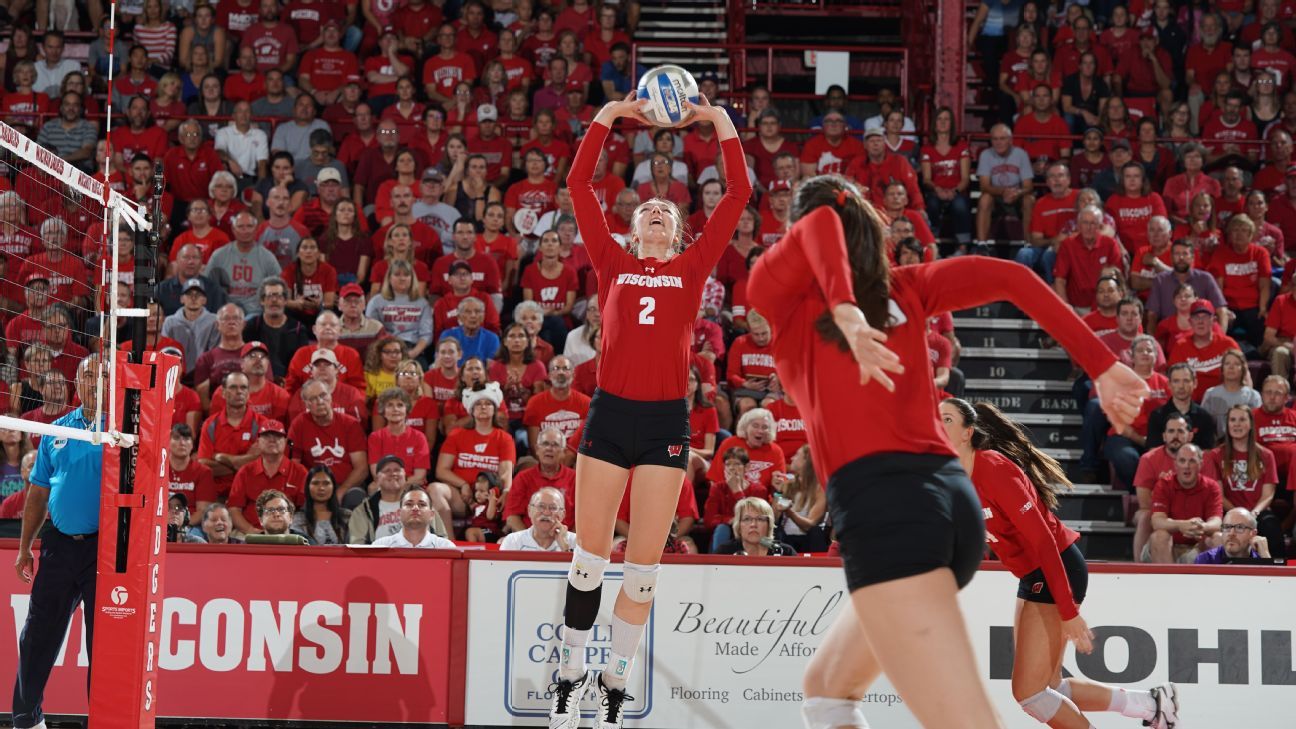 Sydney Hilley has Wisconsin volleyball seeking final four with swagger and  sets - ESPN