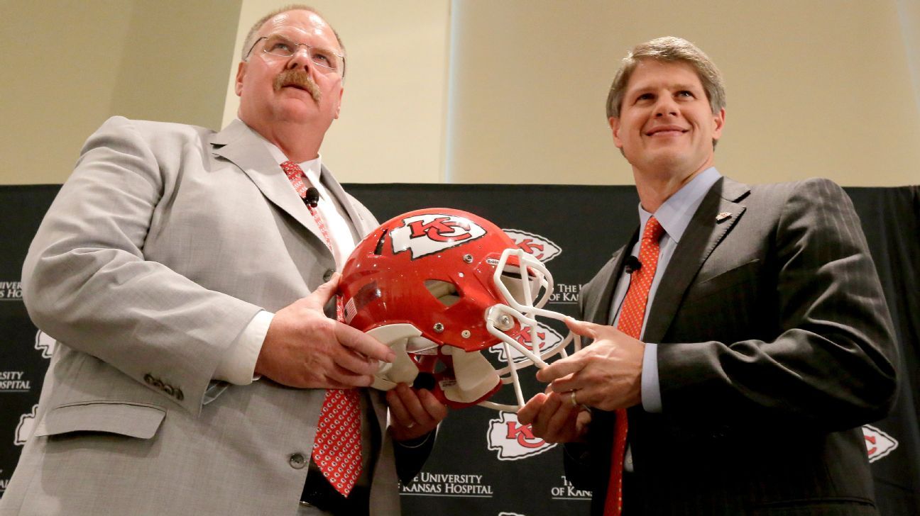 Kansas City Chiefs chairman Clark Hunt prefers Arrowhead