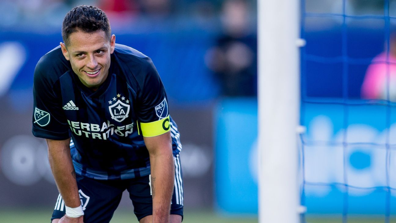 ON SALE NOW: Chicharito's first LA Galaxy jersey