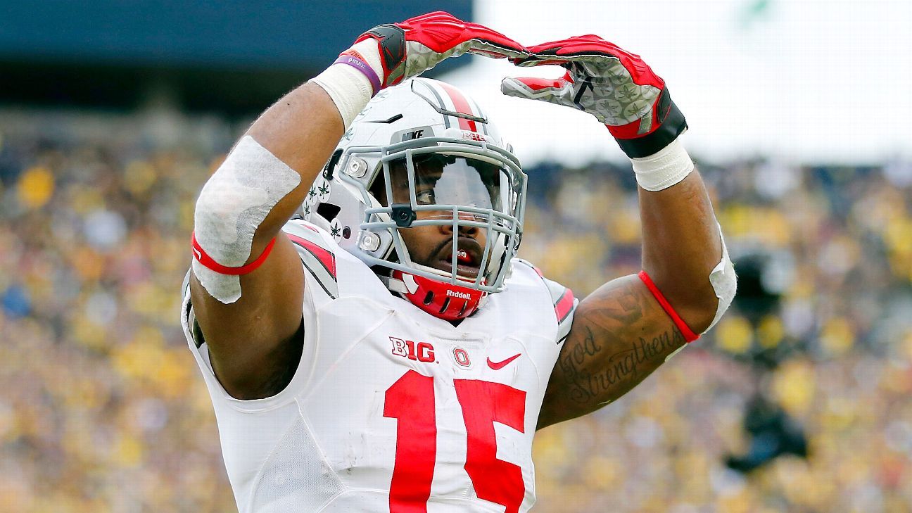 Ohio State's Ezekiel Elliott calls for change in targeting rule