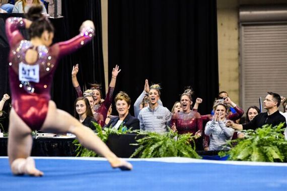 Oklahoma S Maggie Nichols Still The Jordan Of College Gymnastics