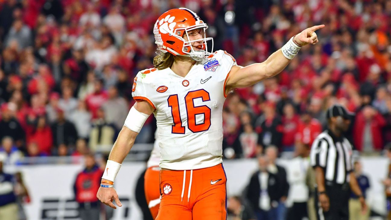 Justin Fields, Trevor Lawrence leaving rest of 2021 draft class behind