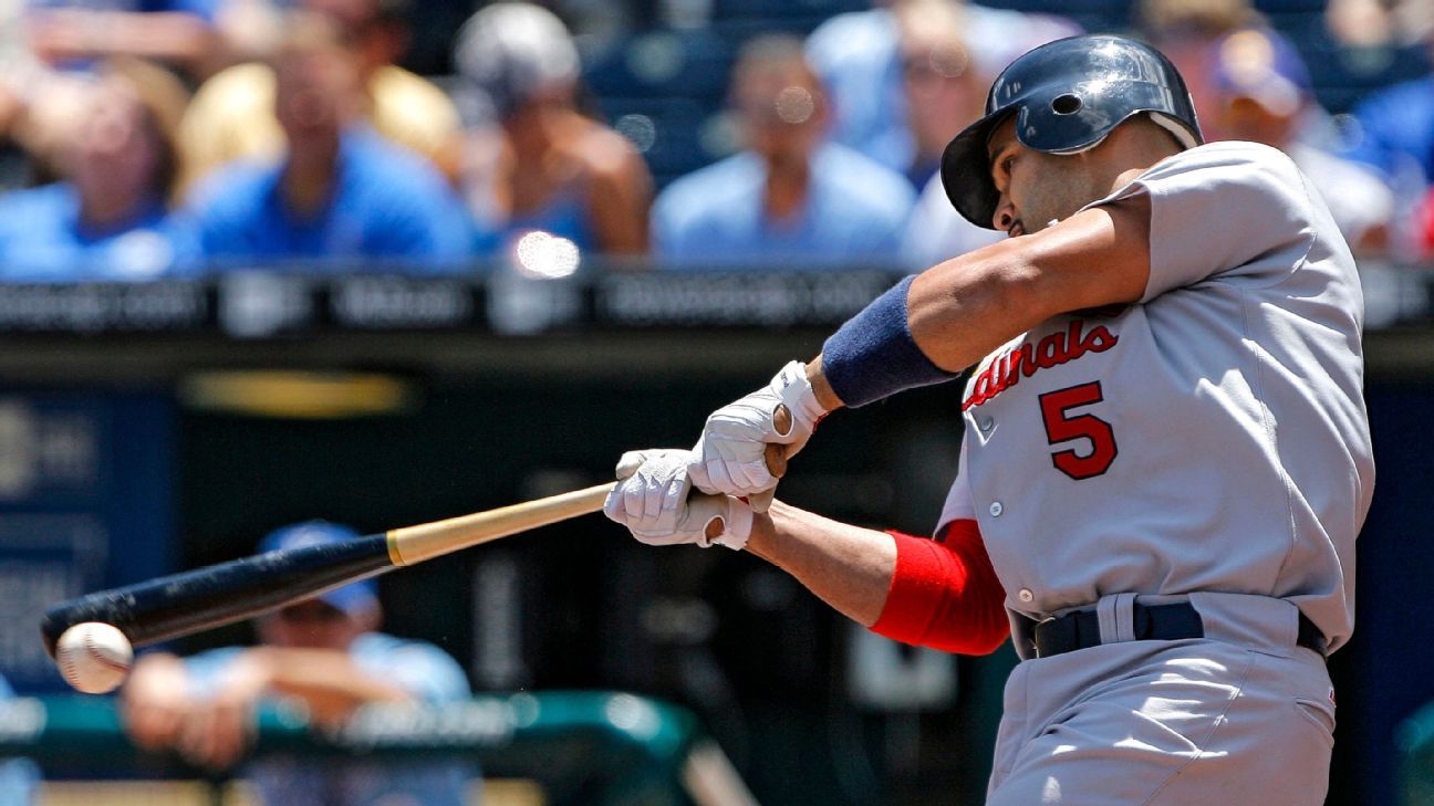 Madison Bumgarner says that he should be in the Home Run Derby after batting-practice  show