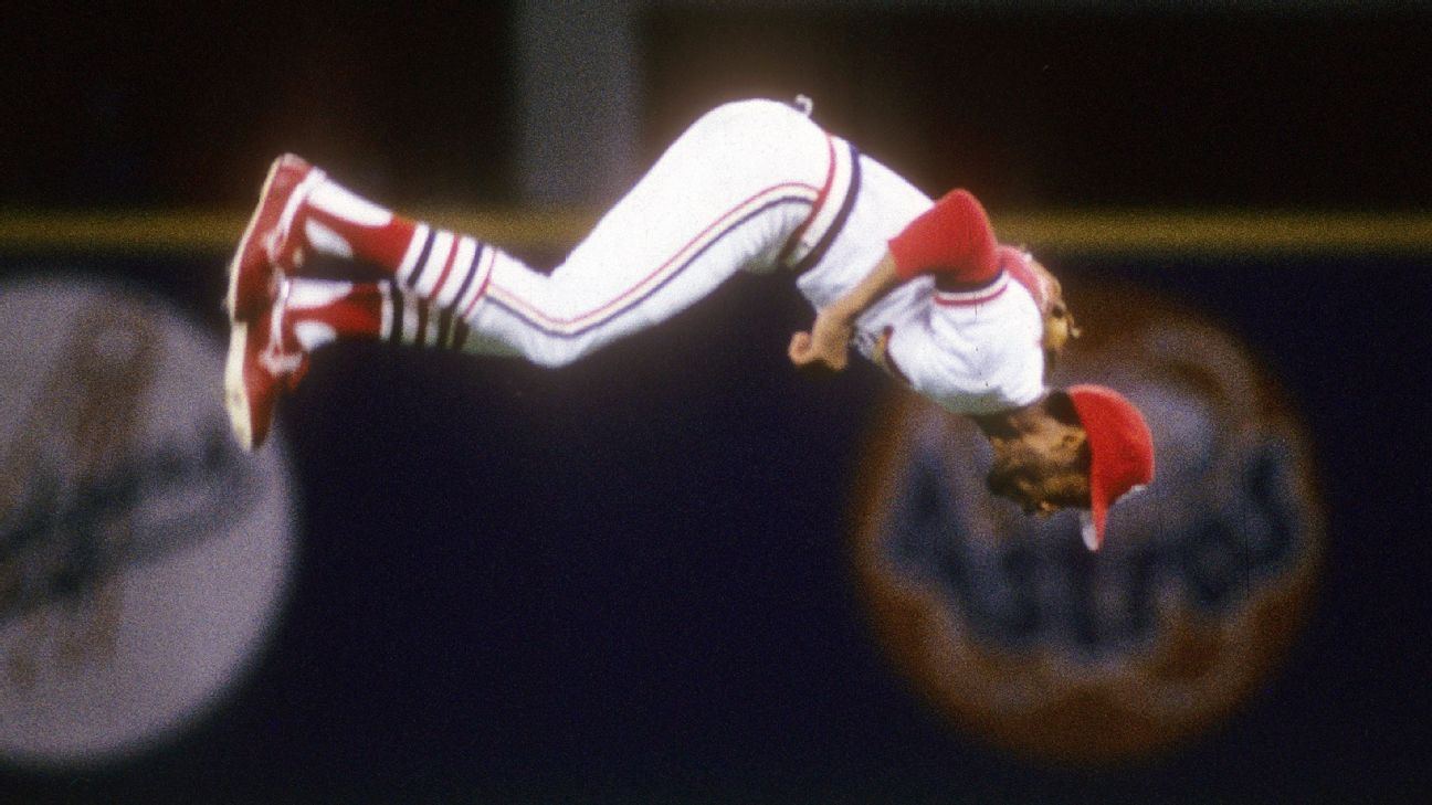 Ozzie Smith starred on defense during career