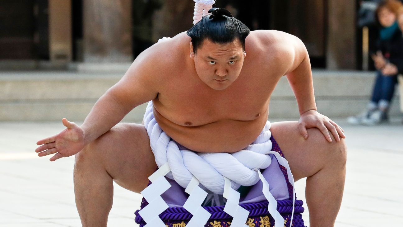 Japanese sumo great Hakuho retiring at 36 - ESPN