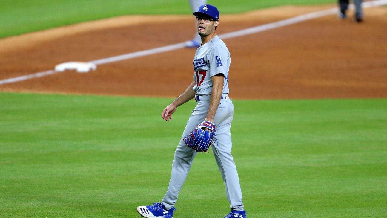 Benches clear as Dodgers' Joe Kelly throws behind Astros' Alex Bregman,  taunts Carlos Correa - ESPN