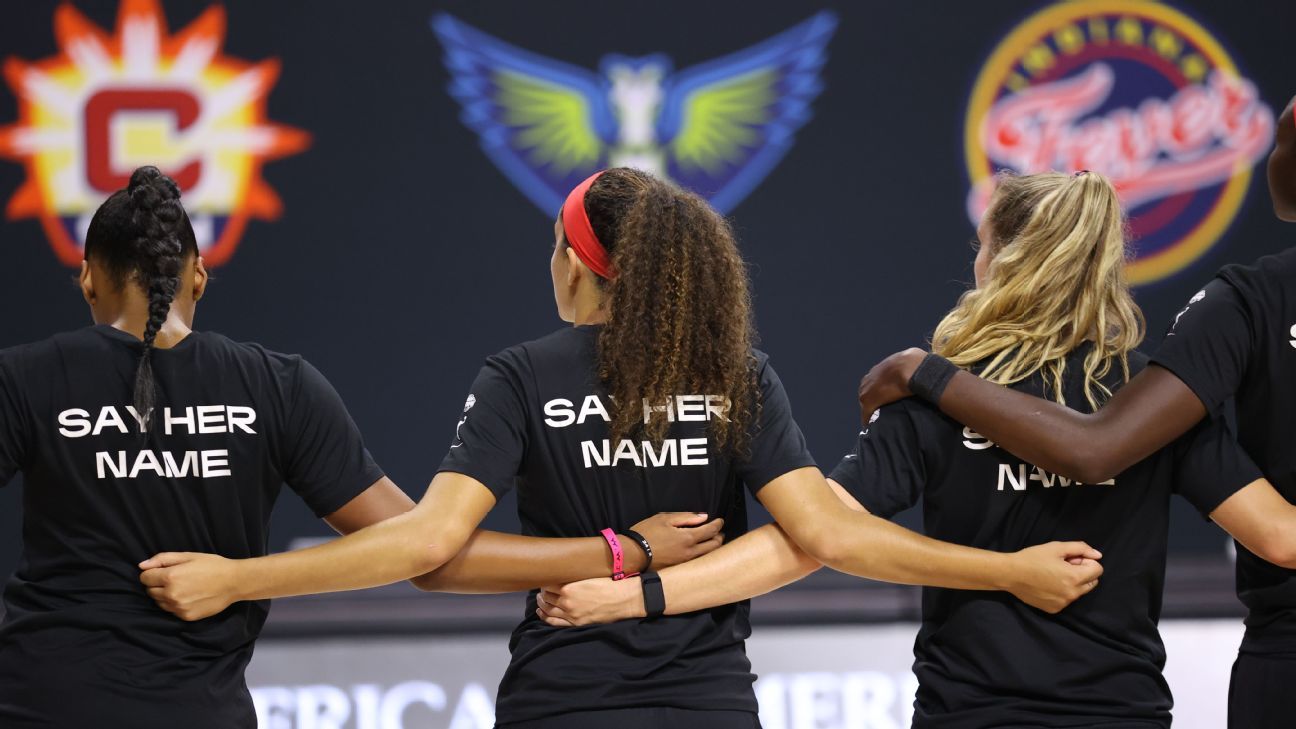 WNBA: Crisis Laboral, Vuelos Chárter y Camisetas "Páguennos"