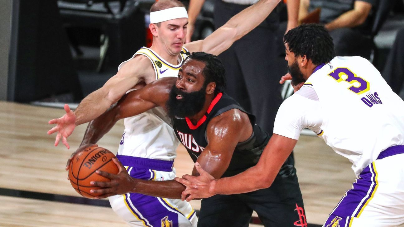 Anthony Davis is passing new test to help the Lakers' offense