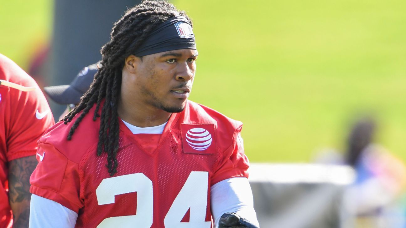Baltimore Ravens promotes veteran RB Devonta Freeman to the active roster, the agent says