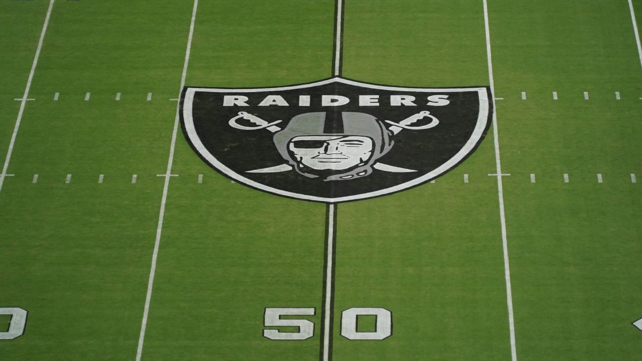Source -- Las Vegas Raiders activate 7 off reserve/COVID-19 list - ESPN