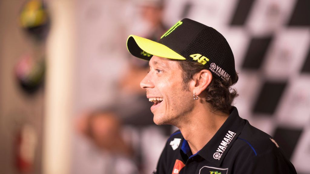 Motogp Legend Valentino Rossi Signs One Year Deal With Petronas Yahama