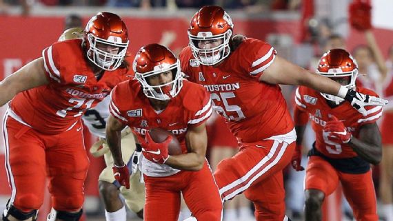 Can We Play Just One Game Inside Houston Football S Lost Month Of September University Of Houston Football Schedule 2022