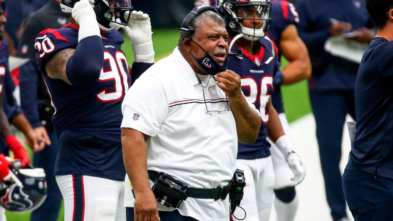 Texans' Romeo Crennel not ready to flash Super Bowl rings yet