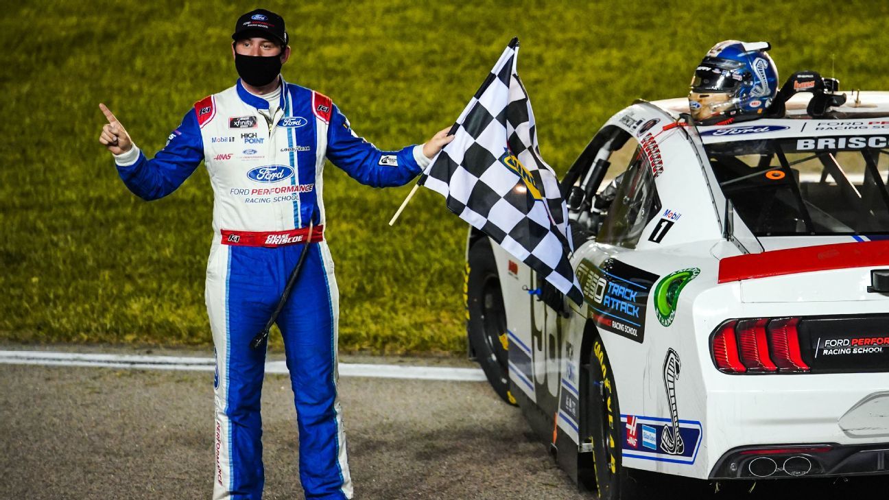 Chase Briscoe Secures Shot At Nascar Xfinity Series Title With Win At Kansas Speedway Espn 