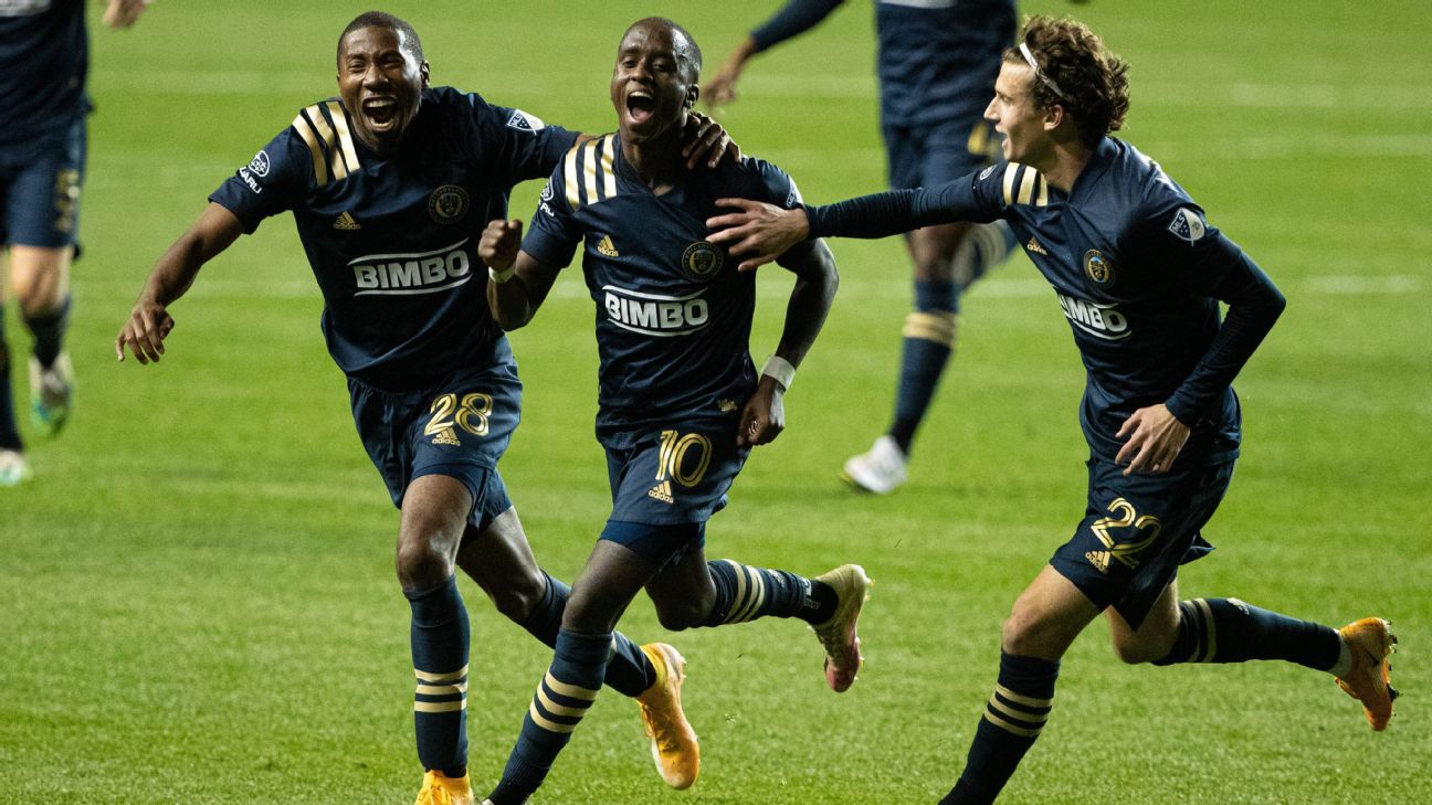 Philadelphia Union Wins Supporters' Shield With 2-0 Win Over Revs