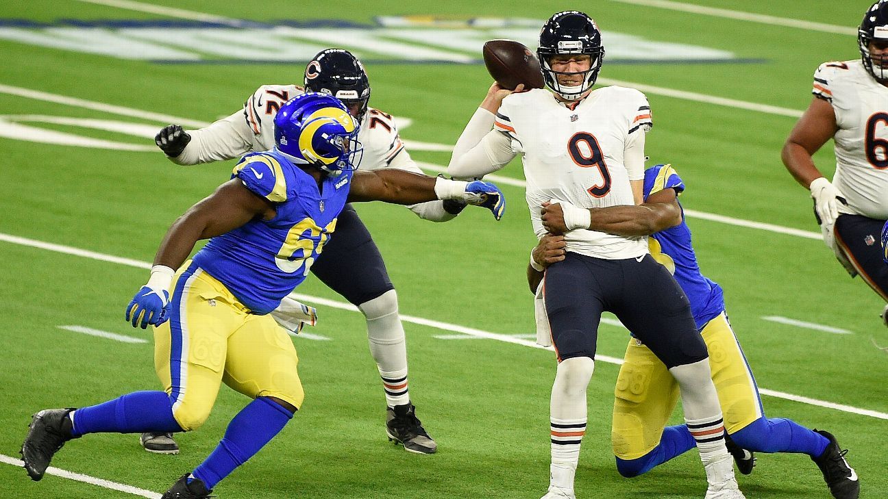 Bears offensive line turns in mistake-laden performance against