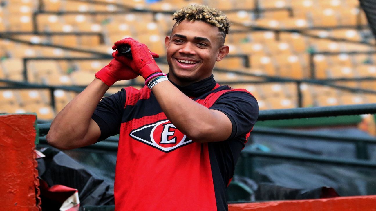 Julio Rodríguez se incorpora a prácticas de Leones del Escogido ESPN