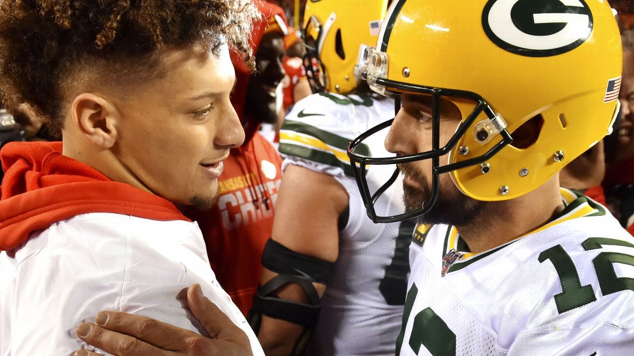 Aaron Rodgers passes Patrick Mahomes as favorite to be MVP