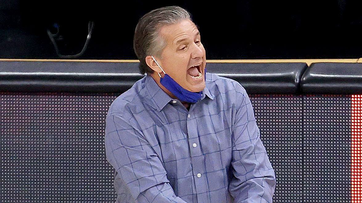 Kentucky Wildcats coach John Calipari criticized himself after the start of the college basketball season 1-6