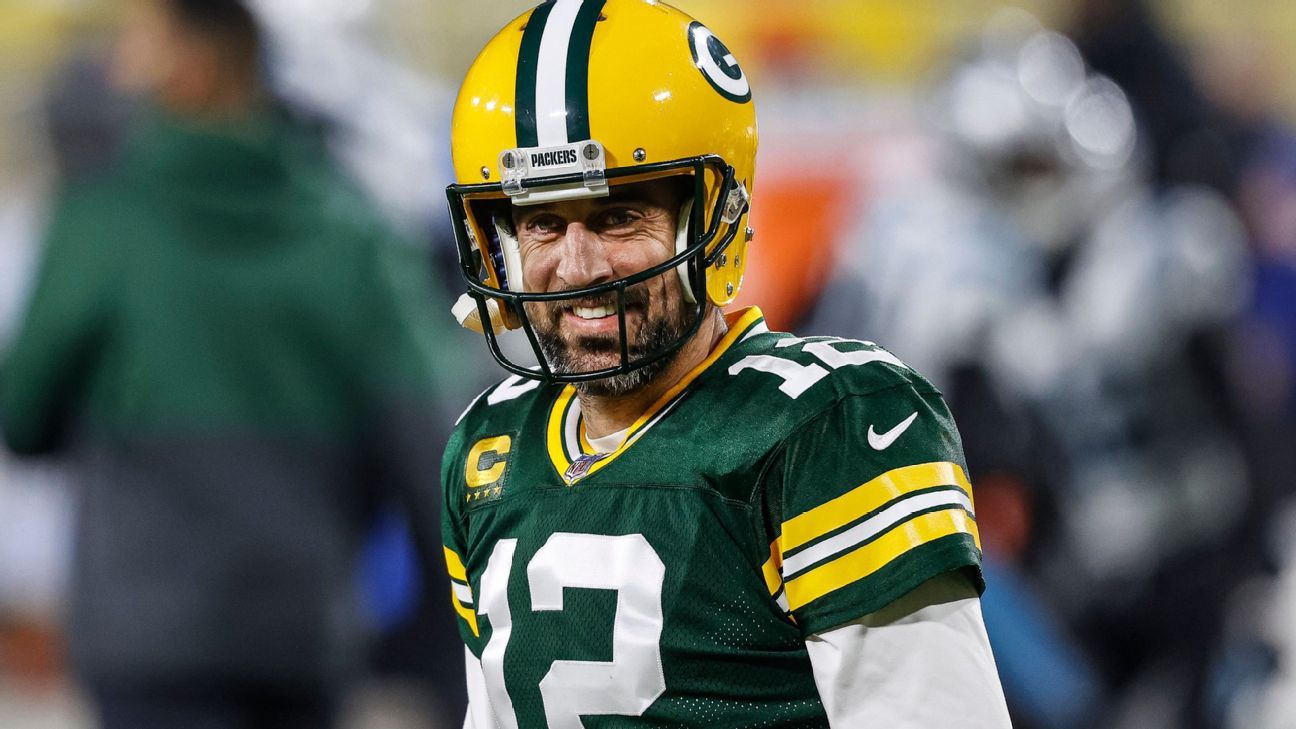 Packers QB Aaron Rodgers named NFL MVP in 2020