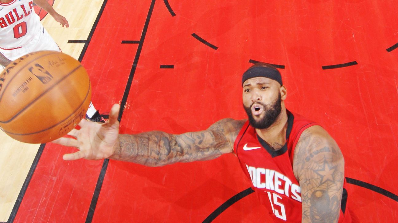 Houston Rockets ‘DeMarcus Cousins ​​and Los Angeles Lakers’ Markieff Morris were sent off