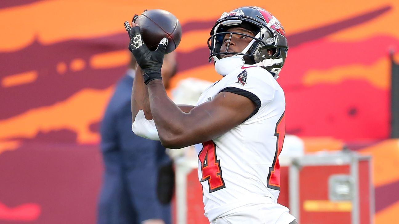 Julio Jones, Donovan Smith won't play today against Saints