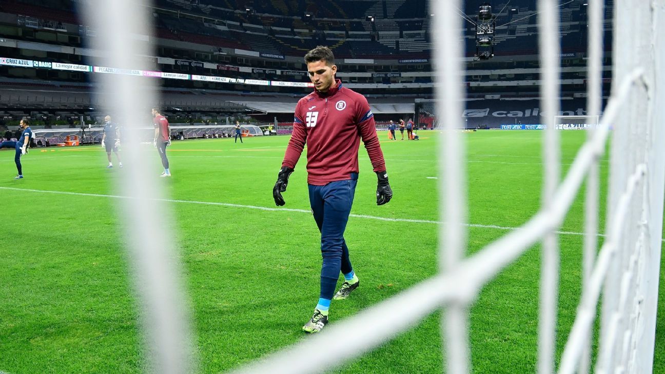 Sebastián Jurado saldrá de Cruz Azul presented the next verona ante renovation of Jesús Corona