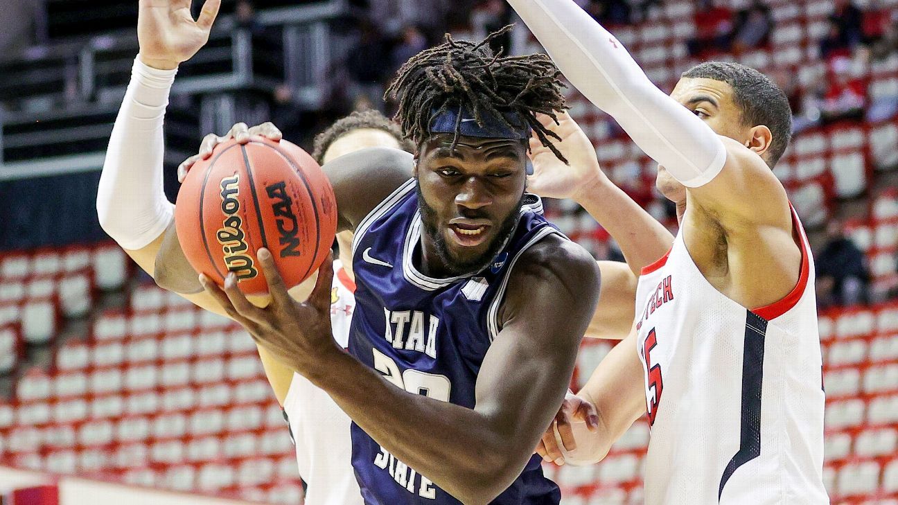 Utah State Center Neemias Queta Entering Nba Draft