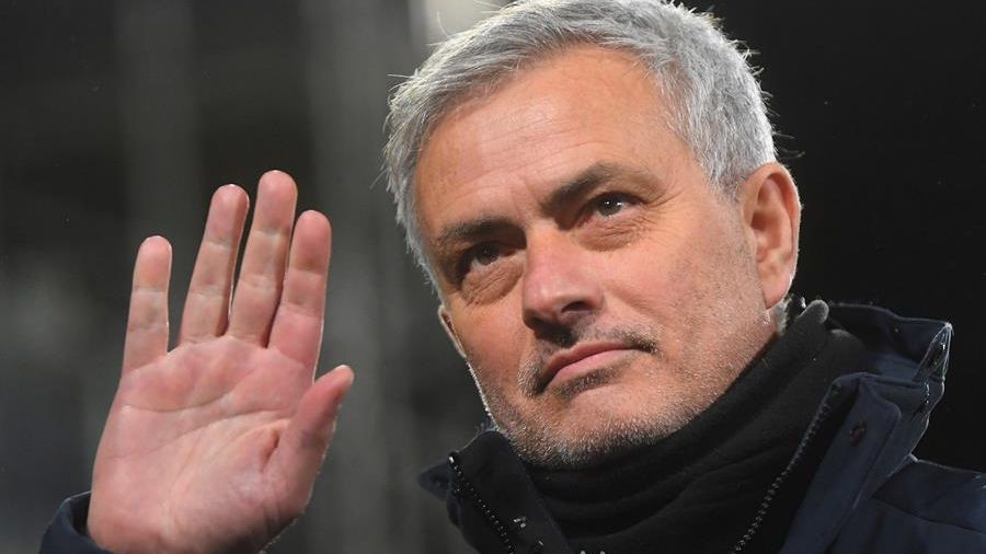 Tottenham Hotspur fired José Mourinho