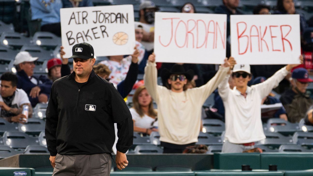 MLB Players Debut Air Jordan 11 Father's Day Cleats - Sports