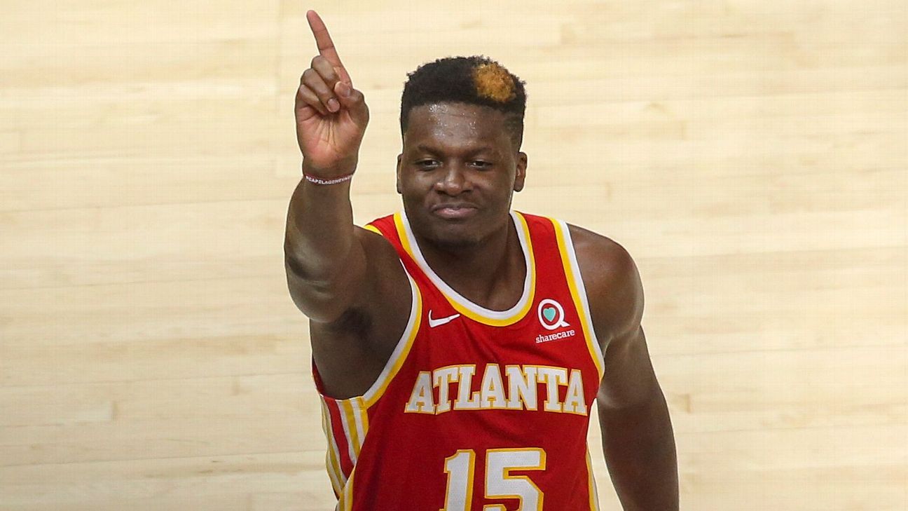 Hawks' Clint Capela out 1 to 2 weeks with strained calf - ESPN