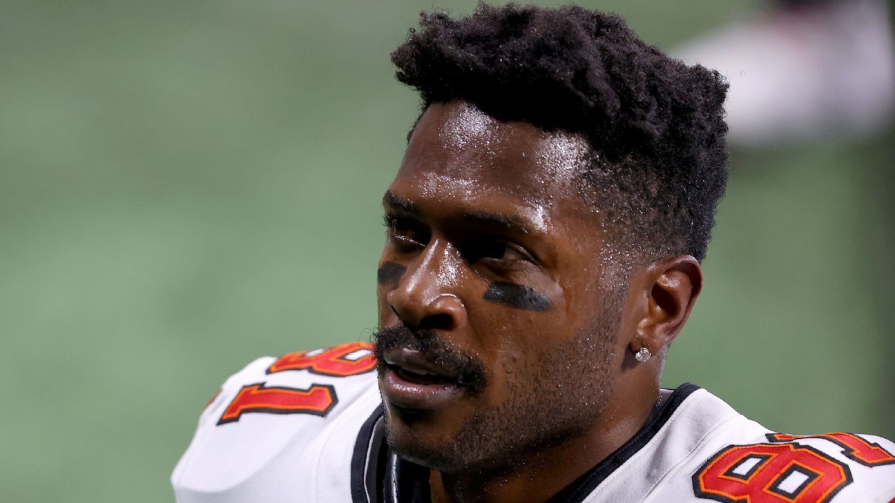 Tampa Bay Buccaneers WR Antonio Brown suspended 3 games for COVID-19 violation - ESPN