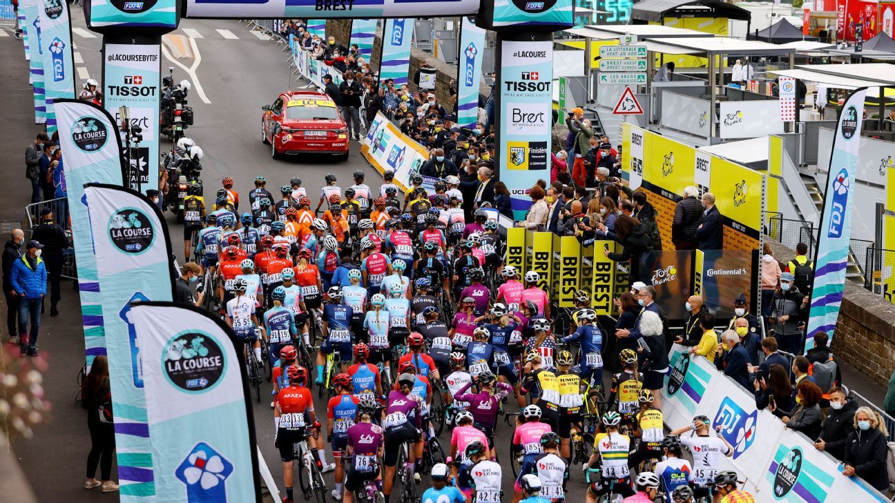 Woman with sign who caused massive Tour de France crash reportedly arrested