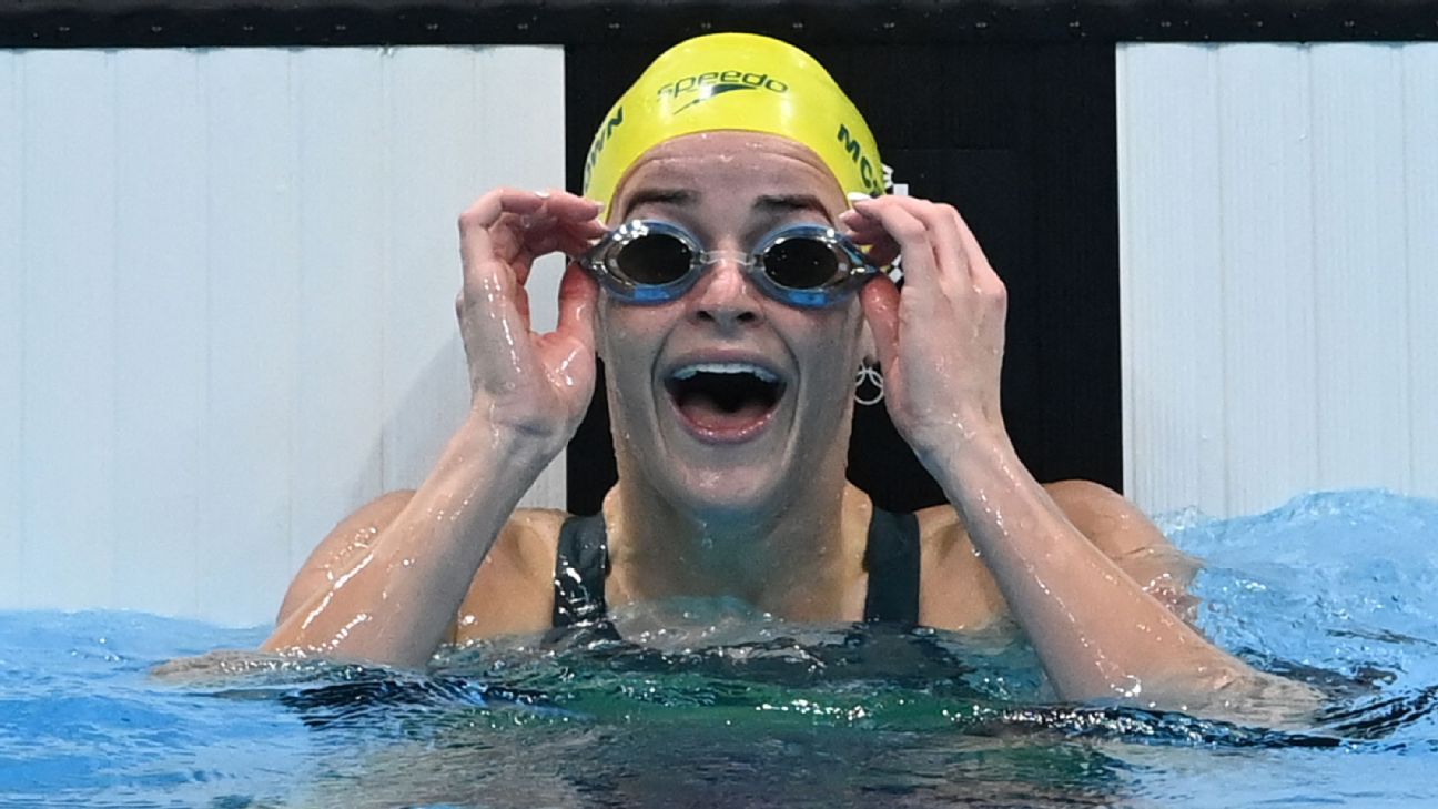 Tokyo Olympics Australias Kaylee Mckeown Wins Backstroke Gold Espn 