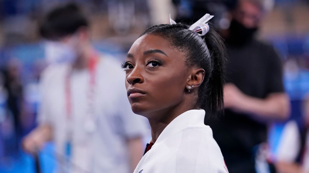 Simone Biles withdraws from vault, uneven bars at Summer Olympics; status for la..