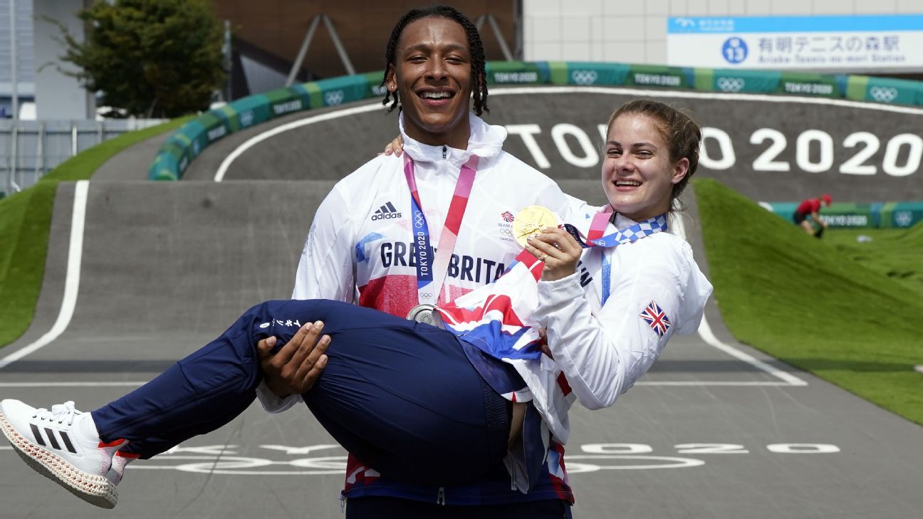 Olympics 2020: Team GB's Bethany Shriever wins historic BMX gold, Kye ...