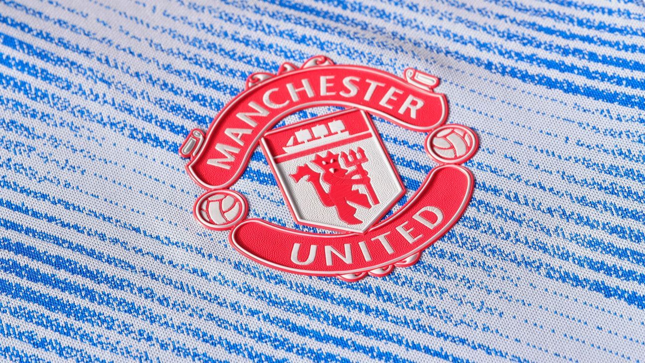 MANCHESTER UNITED 2021/22 AWAY JERSEY, INSPIRED BY ICONIC DESIGN OF '92