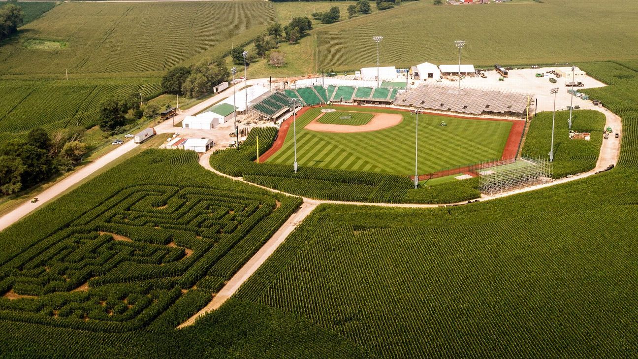 field of dreams game uniform