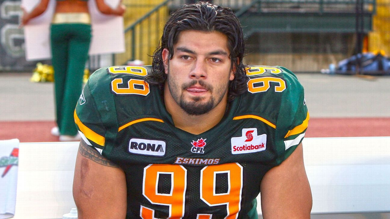 Roman Reigns was dominant in college football long before his WWE