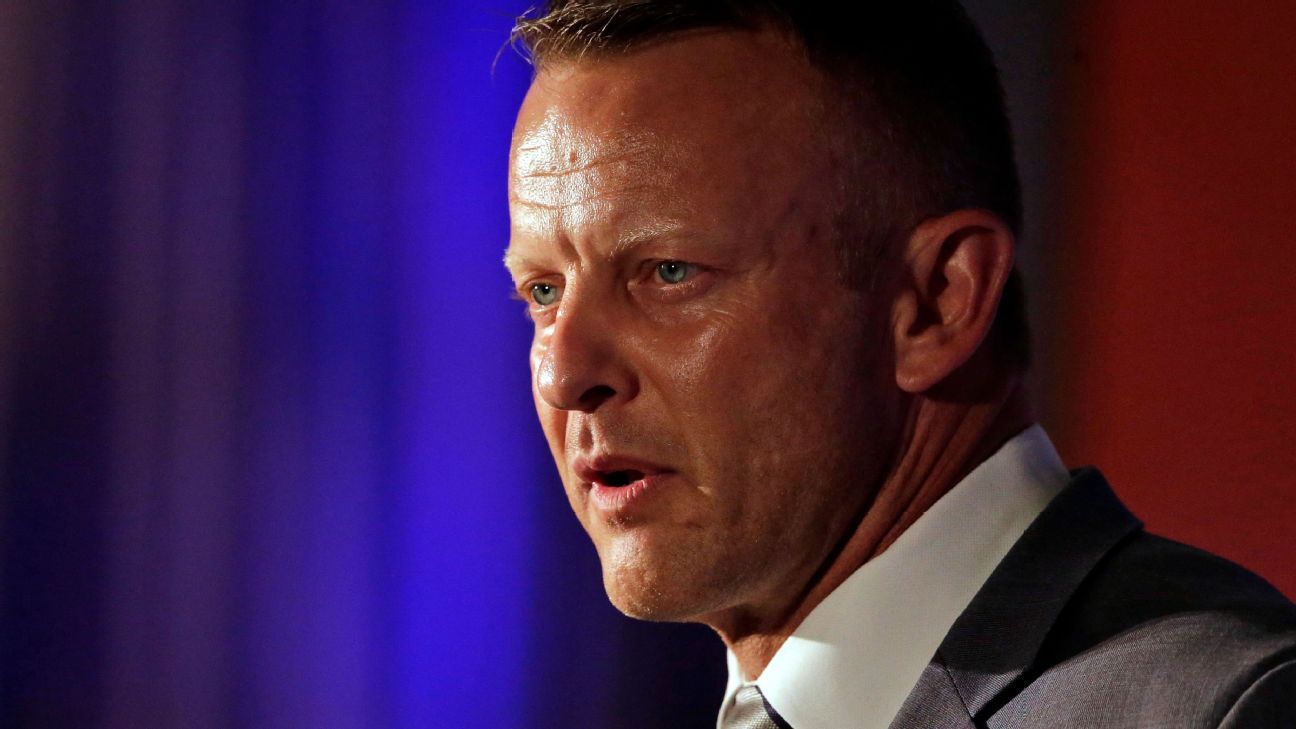 Auburn football coach Bryan Harsin declines to disclose vaccination status as ma..