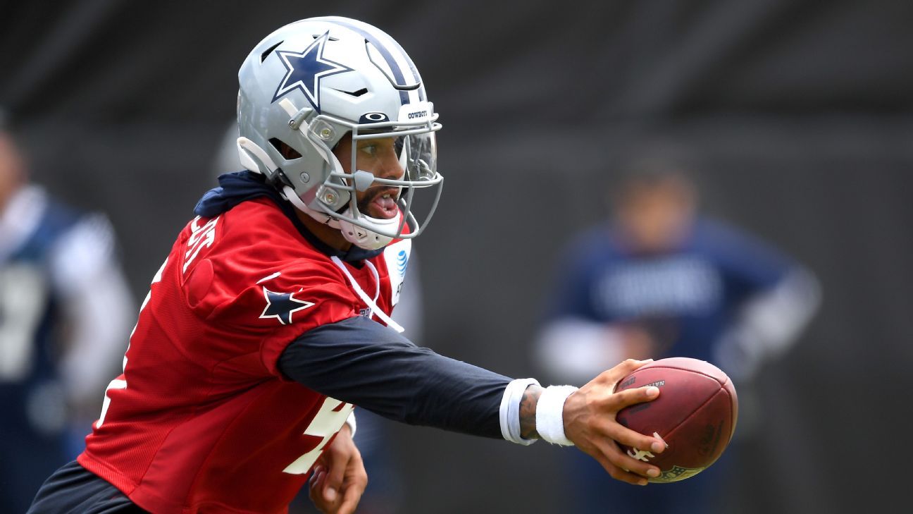 Dak Prescott praises the way Mexican Isaac Alarcón works