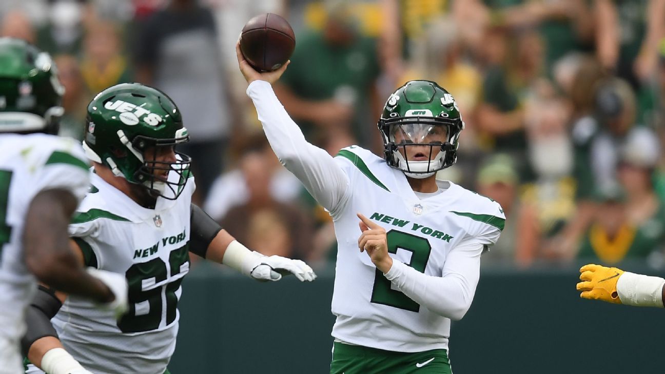 Jets QB Mike White shows Zach Wilson 'the real New York Jets