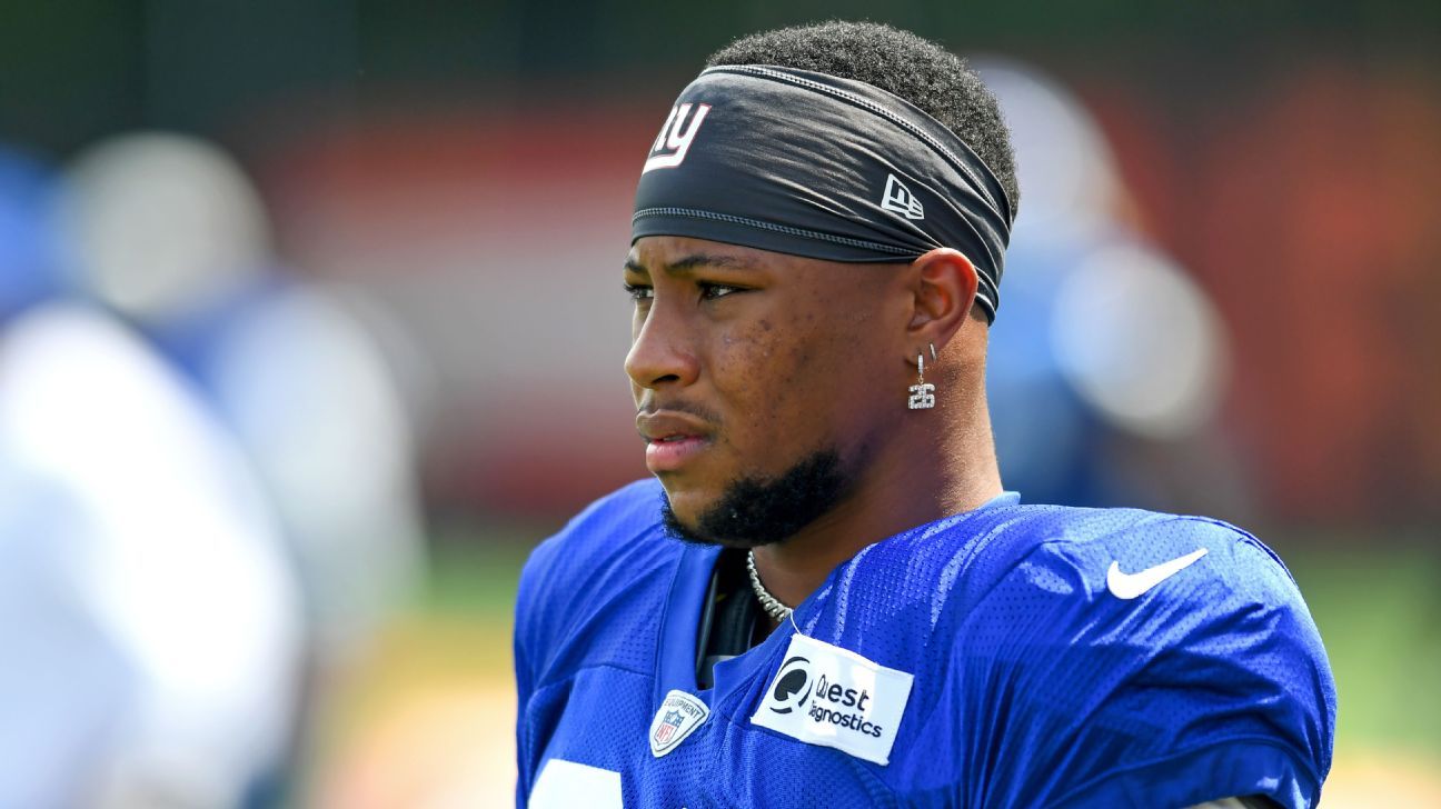 New York Giants running back Saquon Barkley cleared first contact at practice, i..