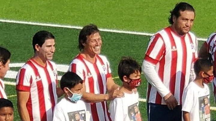 wear the Chivas t-shirt