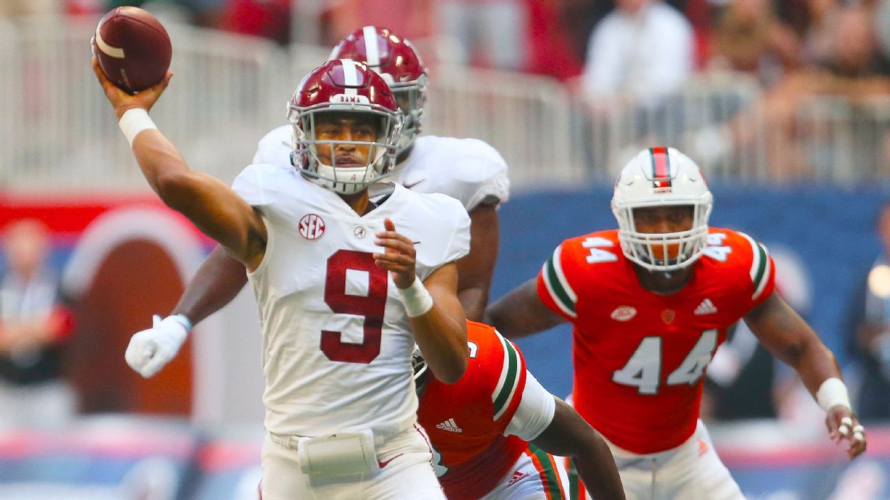 QB Bryce Young sets Alabama Crimson Tide record in debut with 4 passing TDs