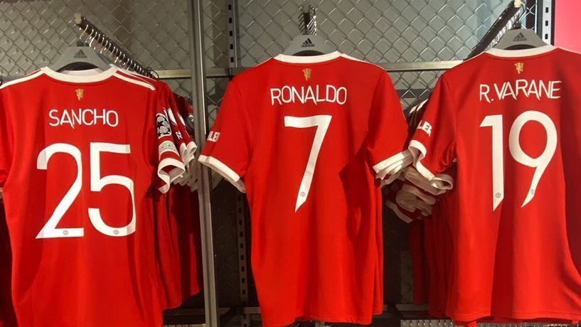 Camiseta de del Man United es la de la historia, tras cambiar equipo