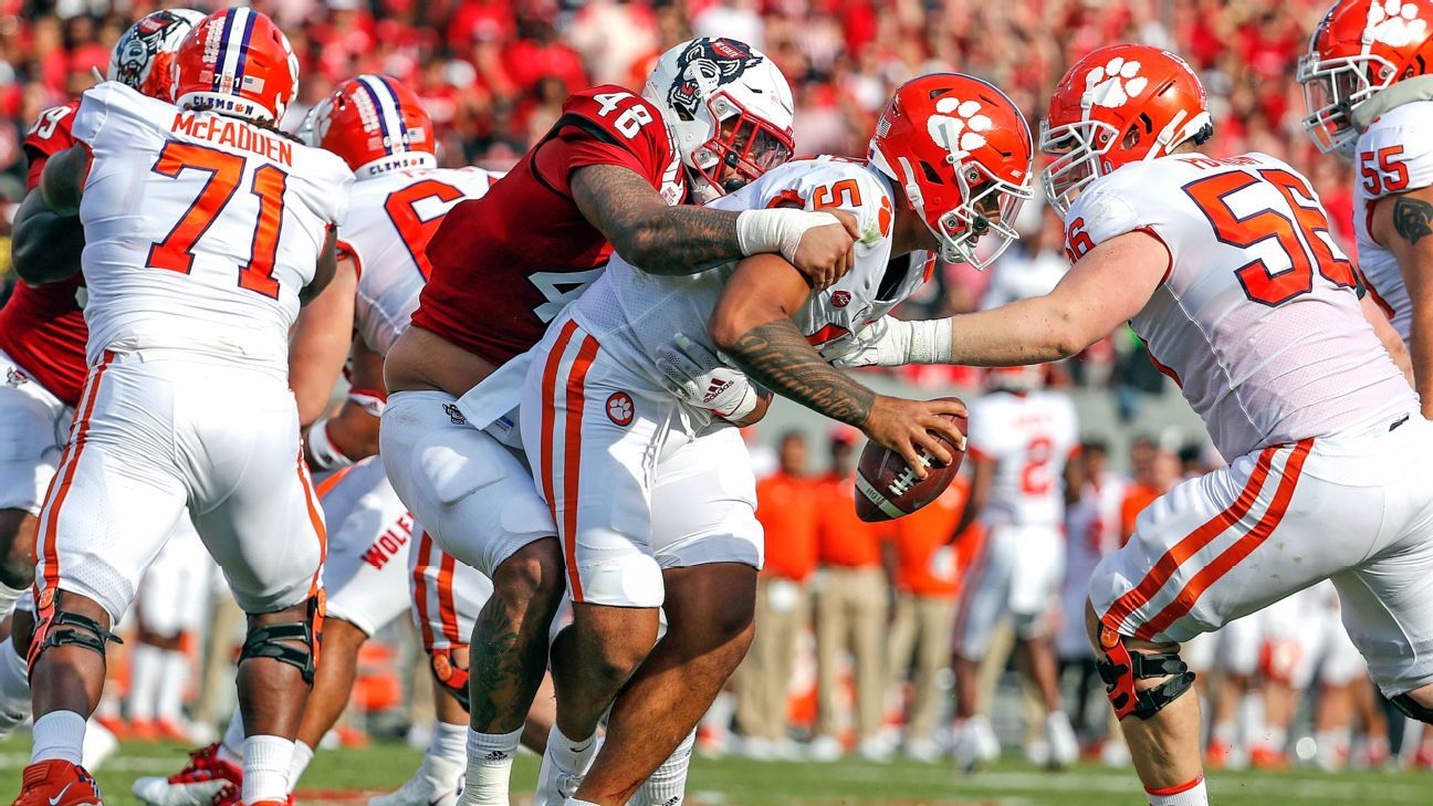Clemson's offense struggles again as Tigers fall to 2-2 after double-OT loss to NC State